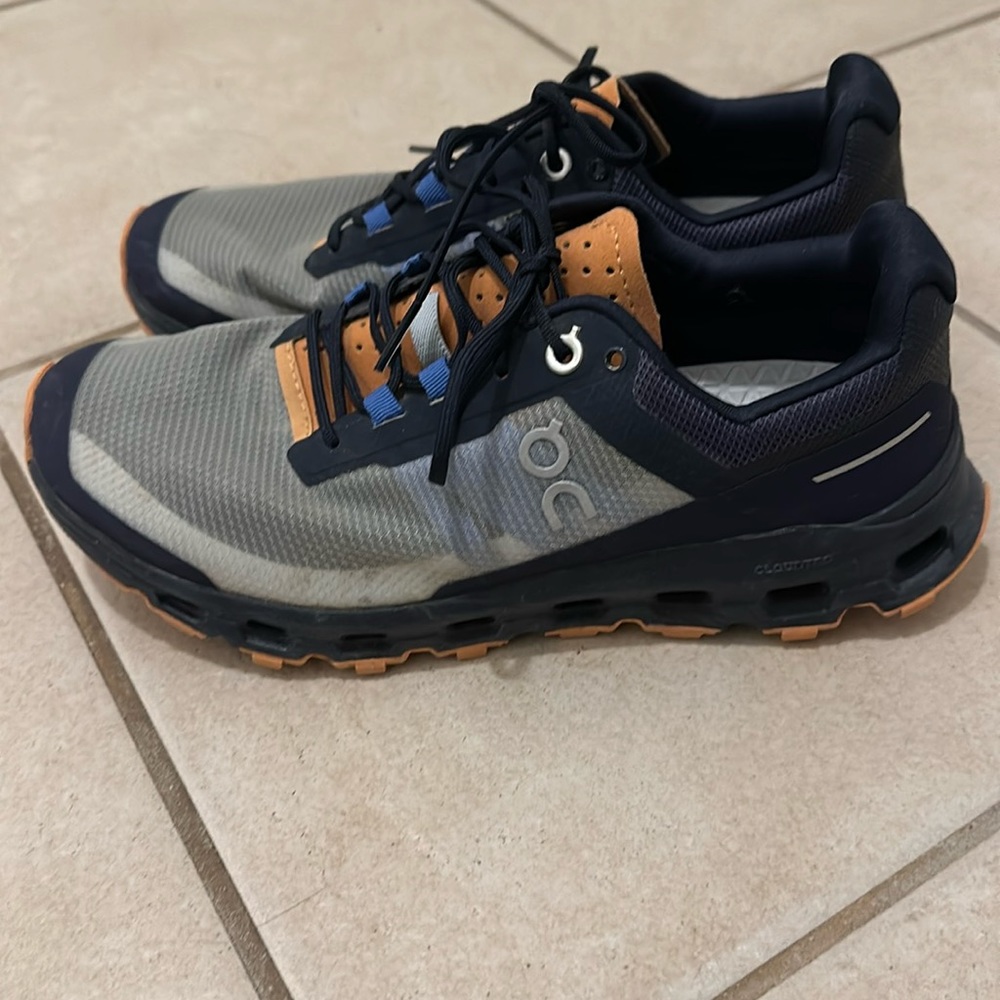 On Cloud Sneakers